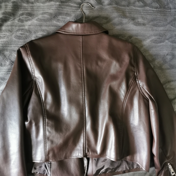 Brown leather jacket - Picture 4 of 4